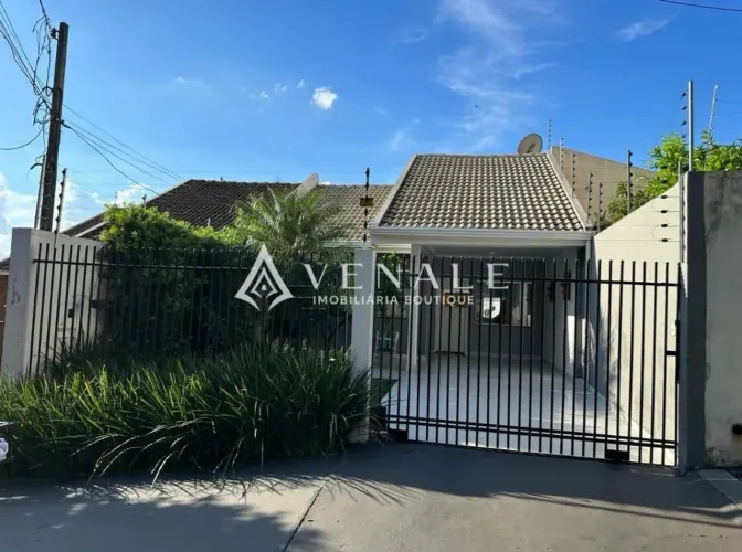 Casa à venda em Maringá, Jardim Mandacaru, com 3 quartos, com 145 m²