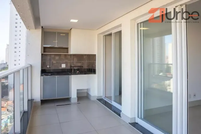 Apartamento à venda na Vila Romana com 132m², 3 vagas próximo à Cerro Corá