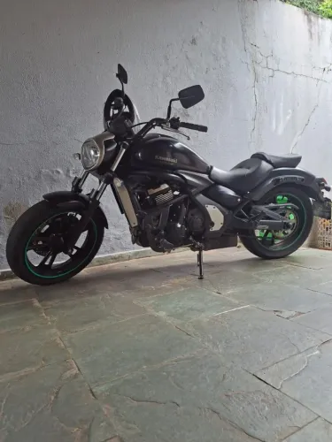 Kawasaki Vulcan S 650 cilindradas 2015 com baixo km