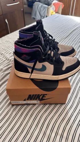 Vendo air jordan 1 zoom air cmft psg