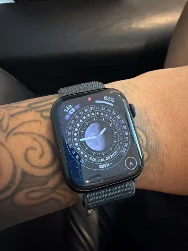 Apple Watch s9 45mm