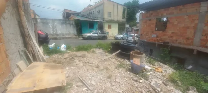 Vendo 2 terrenos na redencao