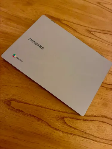 Samsung Chromebook 4 - 64GB | 4GB RAM - R$ 1.100