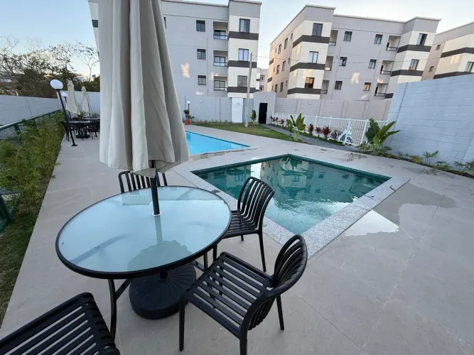Dois quartos, varanda, vista livre, sol da manhã, lazer completo