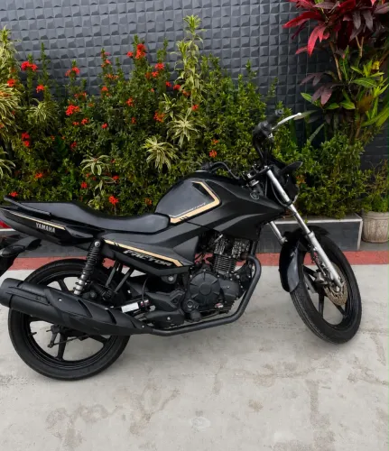Yamaha Factor 150 2024 - Impecável, só transferir e andar! R$ 16.200