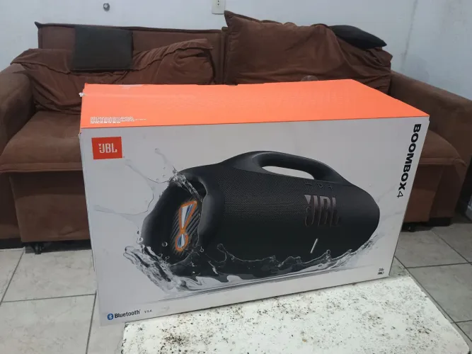Caixa de Som JBL BOOMBOX 4 Bluetooth IP68 34h Bateria Preto