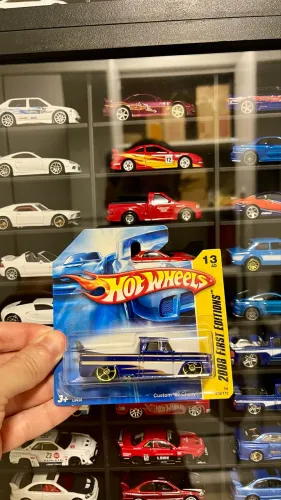 Hot Wheels - Custom 62 Chevy 2008 + Protetor de Blister