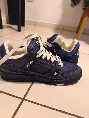 Tênis original LV número 42/5