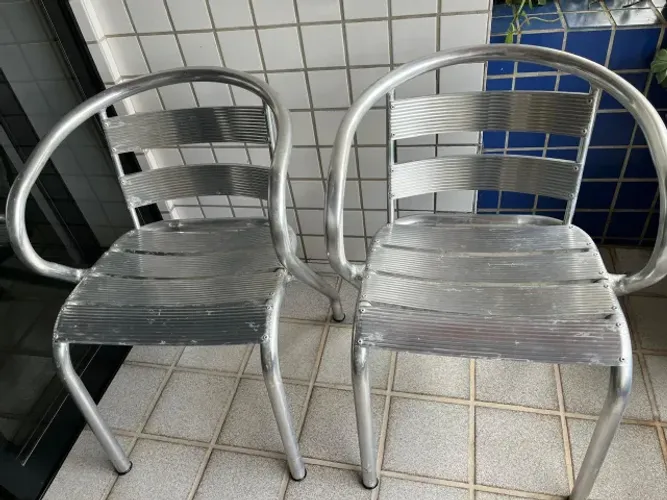 Conjunto 2 cadeiras de alumínio para varanda