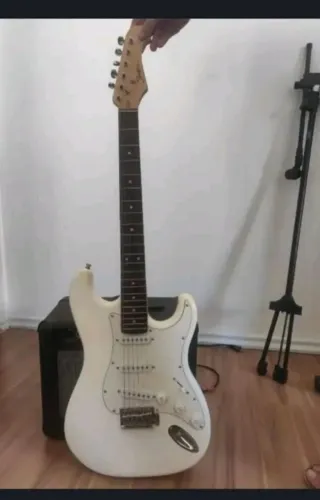 Guitarra Shelter USA novíssima