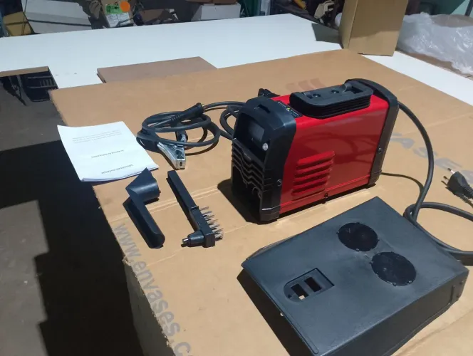 Vende-se máquina de solda 