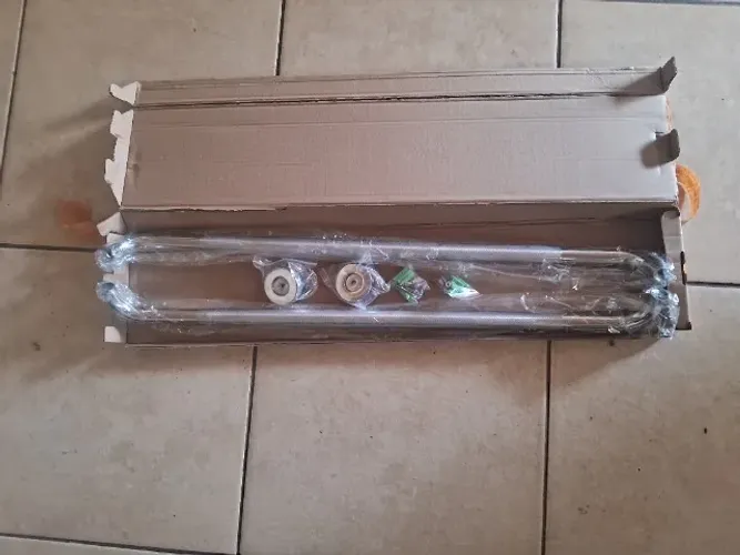 duas barras de apoio para idosos 80cm cada