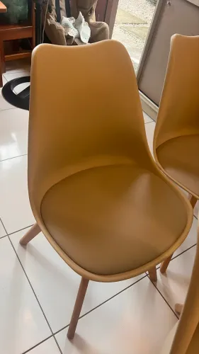 Jogo de 4 cadeiras Saarinen wood cor nude 