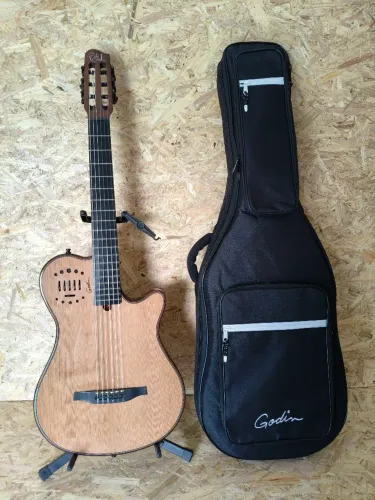 Violão Godin grand concert moagany