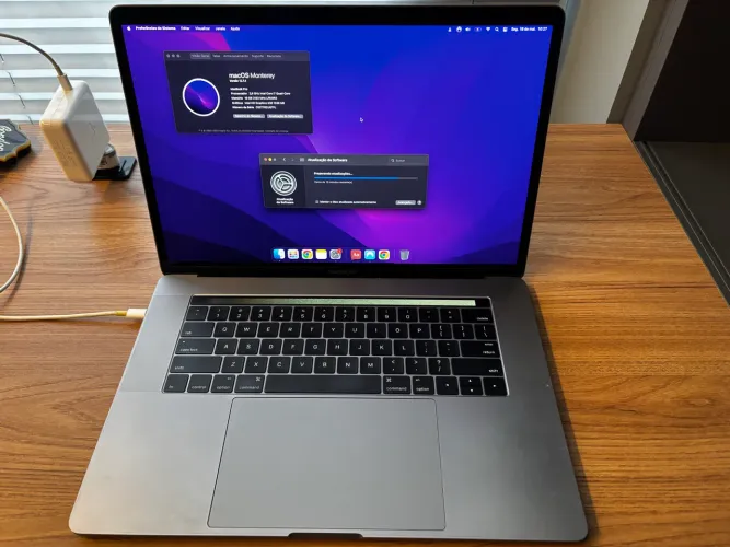 MacBook Pro Retina 15,4 (2016)