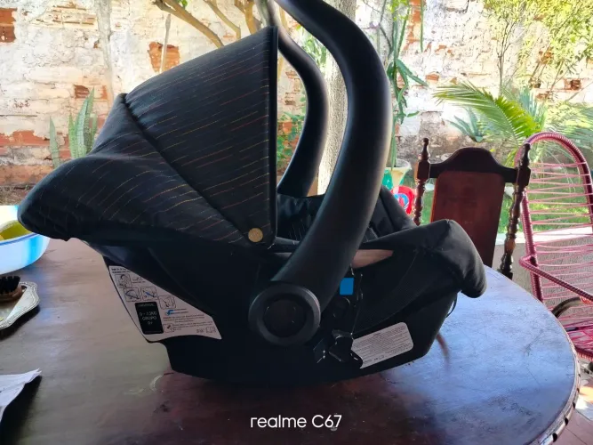 Bebê conforto Galzerano semi novo 