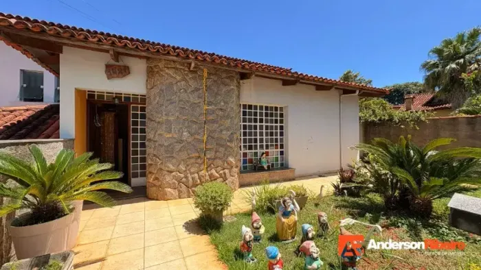 Casa Comercial Av Presidente Vargas Pará de Minas