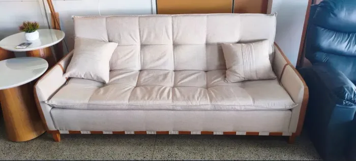 Sofá cama em linho