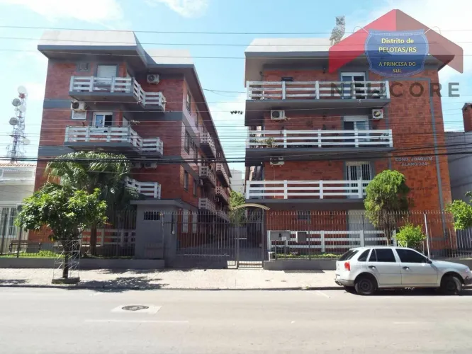 Apartamento em Rua Doutor Amarante - Centro - Pelotas/RS