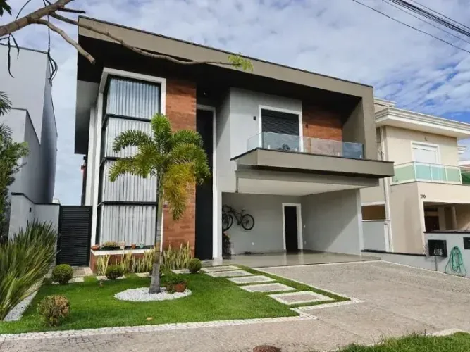 Sobrado para venda possui 360 metros quadrados com 3 quartos em Swiss Park - Campinas - SP