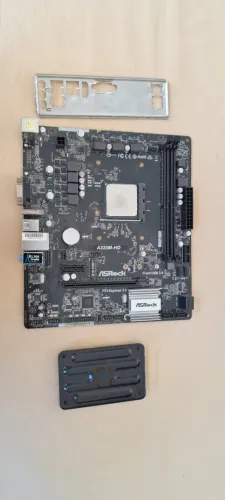 Kit Ryzen 3 3200G e ASRock A320M-HD Funcionando perfeitamente !