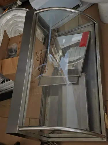 Vitrine quente com luz