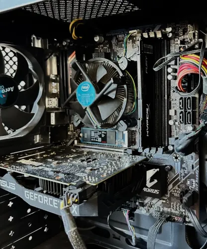 Kit Upgrade Intel i7-9700F + B360 AORUS Gaming 3 + 8GB DDR4 + Cooler Original