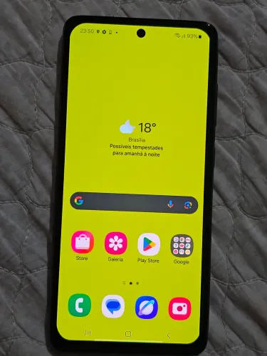 SAMSUNG A52. 