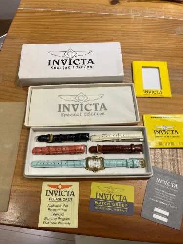 Relógio Invicta Baby lupah Original feminino com 5 pulseiras 