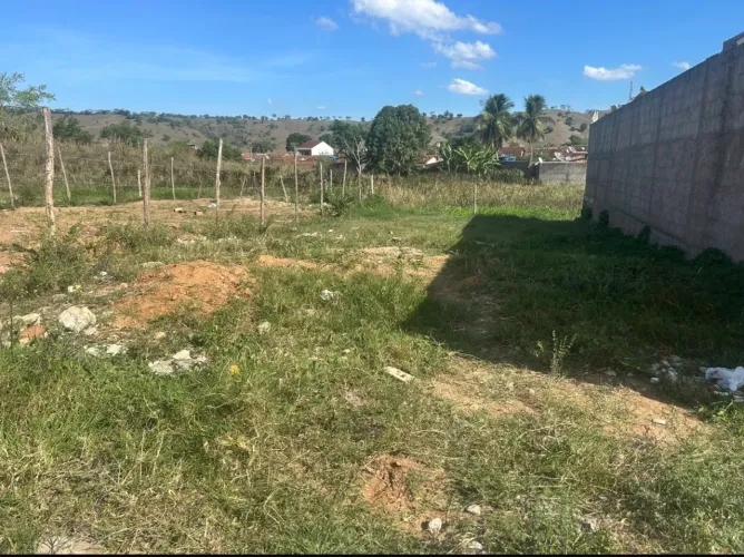 Terreno 8x20 em Maribondo