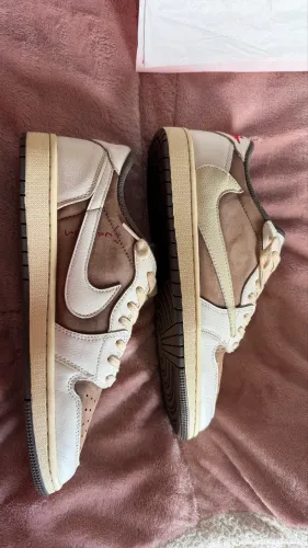 Tênis Nike travis scott x air jordan 1 low og reverse mocha