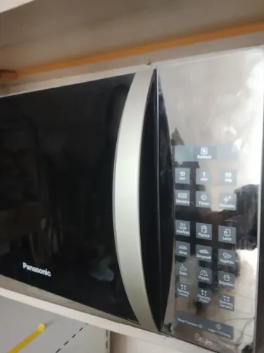 Microondas Panasonic Inox - Espelhado - 110v - 3 Meses Garantia! Só 350 reais 