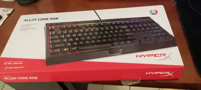Teclado Gamer Hyperx Alloy Core RGB
