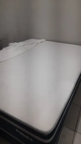 Cama casal Dakota