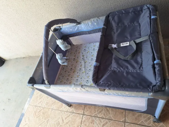 Vendo cercadinho