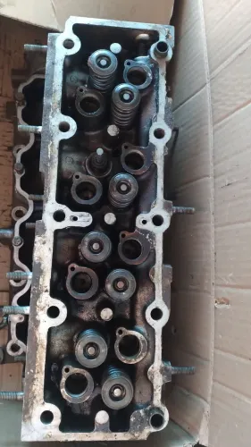 Vende-se cabeçote e gaiola com comando de válvulas do Vectra 97 2.0 8v