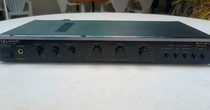 mixer UNIC MODELO SM800