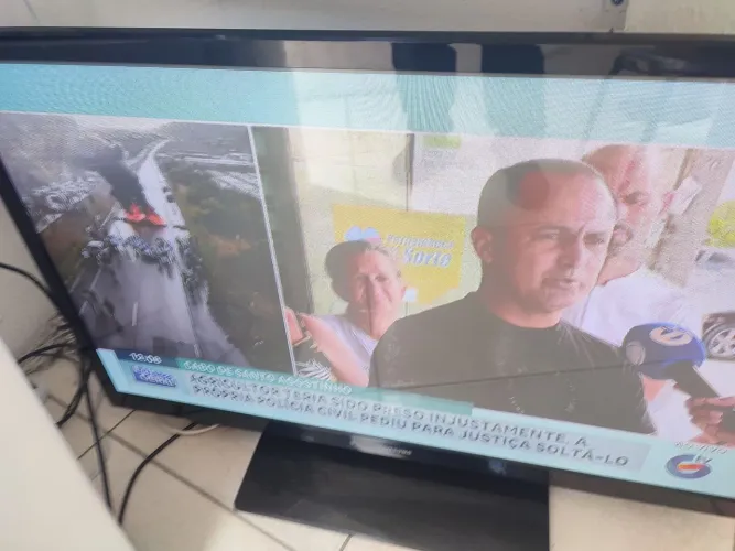 Tv Samsung plasma 43 polegadas não é smart