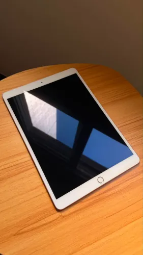 iPad Air 3ª Geração 128Gb Wi-Fi Rosê Gold