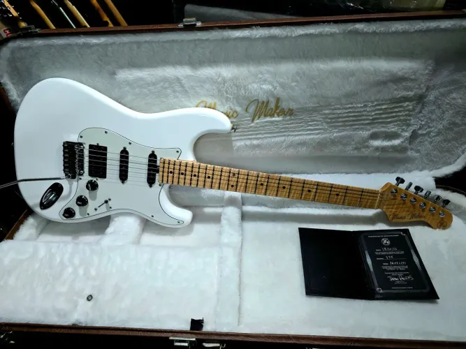 Guitarra Stratocaster music maker stk 2016 /ñ Gibson epiphone prs fender ibanez esp suhr
