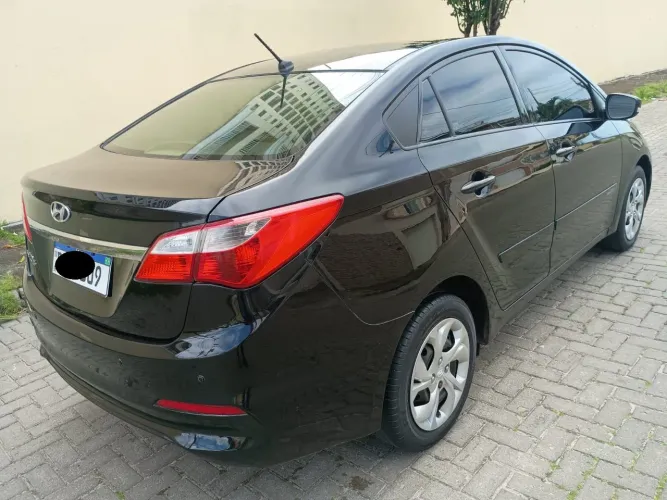 Hyundai HB20S C.plus/c.style 1.6 Flex 16V Mec.4p 2016