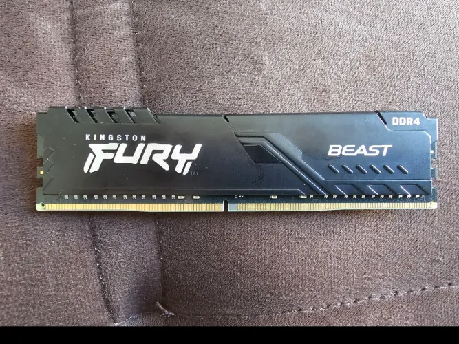 Memória RAM 16GB DDR4 Kingston Fury KF432C16BB