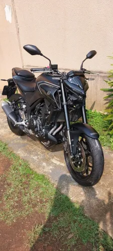 MT03 2024 preta