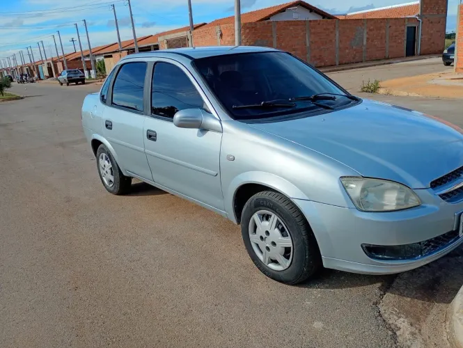 Chevrolet Classic Life/ls 1.0 VHC Flexp. 4P 2011