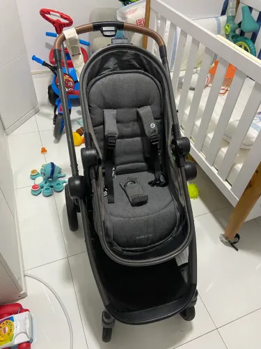 Carrinho de bebê maxi-cosi