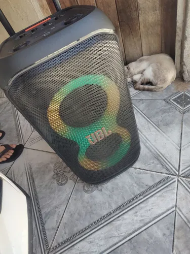 jbl partybox 320 em estado de nova