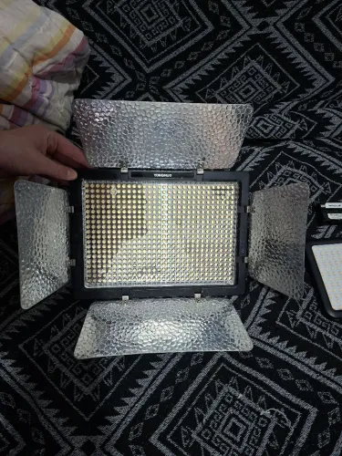 Led Yongnuo YN600