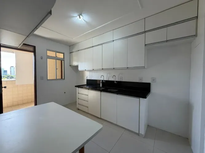 Imóvel para aluguel possui 150 metros quadrados com 3 quartos em Petrópolis - Natal - RN
