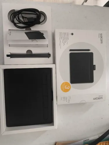 Mesa digitalizadora wacom intuos CTL4100 