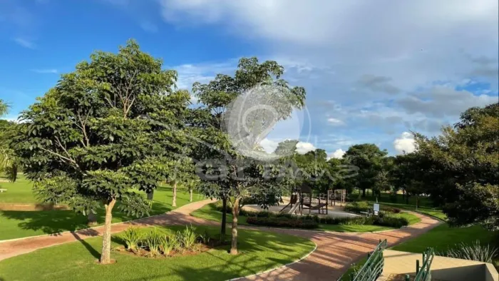 Venda de terreno em condomínio na Vila dos Plátanos, Campinas-SP: 617,00 m²